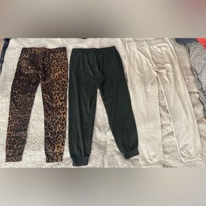 3 Pairs Women’s Joggers/Sweat Pants Size Small V.I.P., Cotton On, H&M